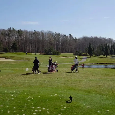 Apartman S Golf Gowinko
